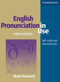 English Pronunciation in Use Intermediate: Book and 4 Audio CD Pack